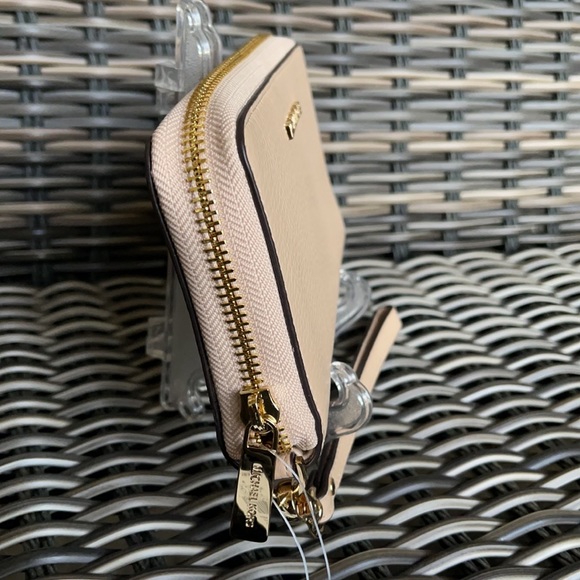 Michael Kors Jet Set Travel Lg Flat Multifunctional Phone Case-Wristlet-Wallet - Picture 13 of 16